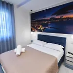بيت ضيافة Le Perle Del Golfo 4*